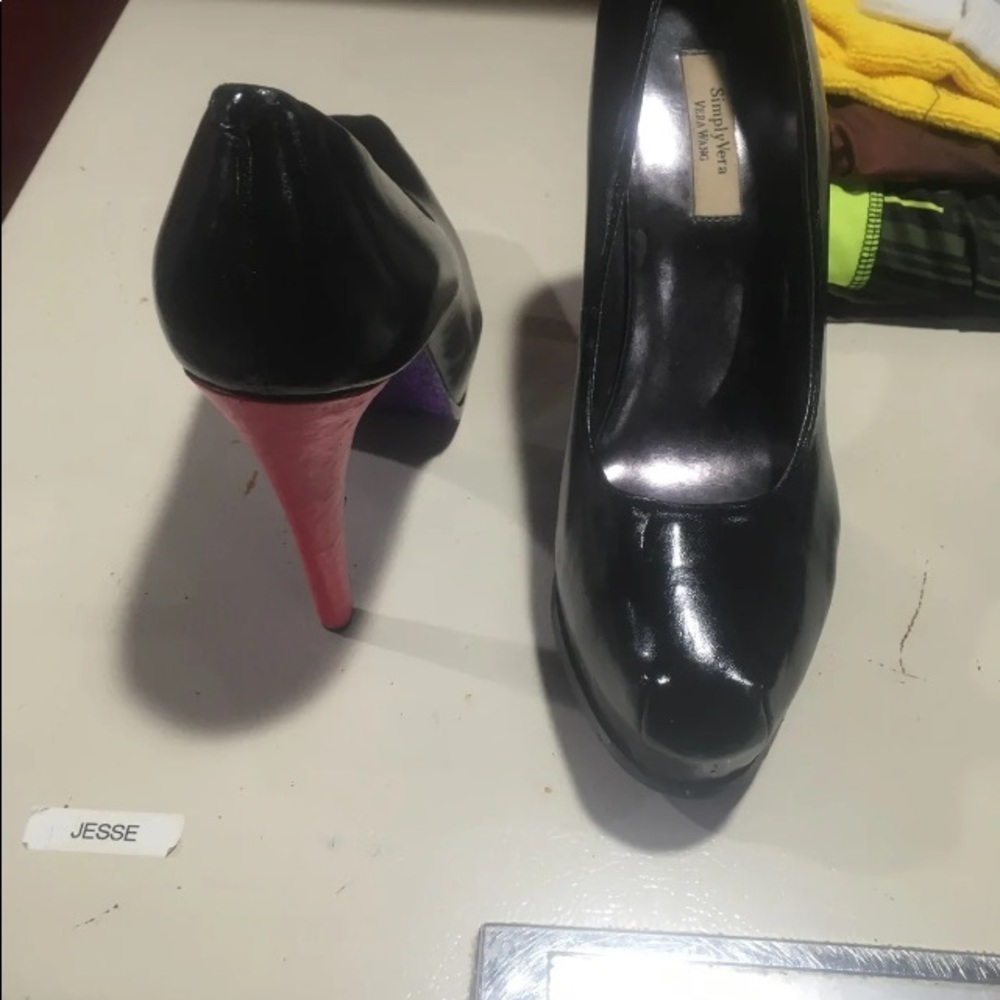 Custom painted heels - Picture 2 of 5
